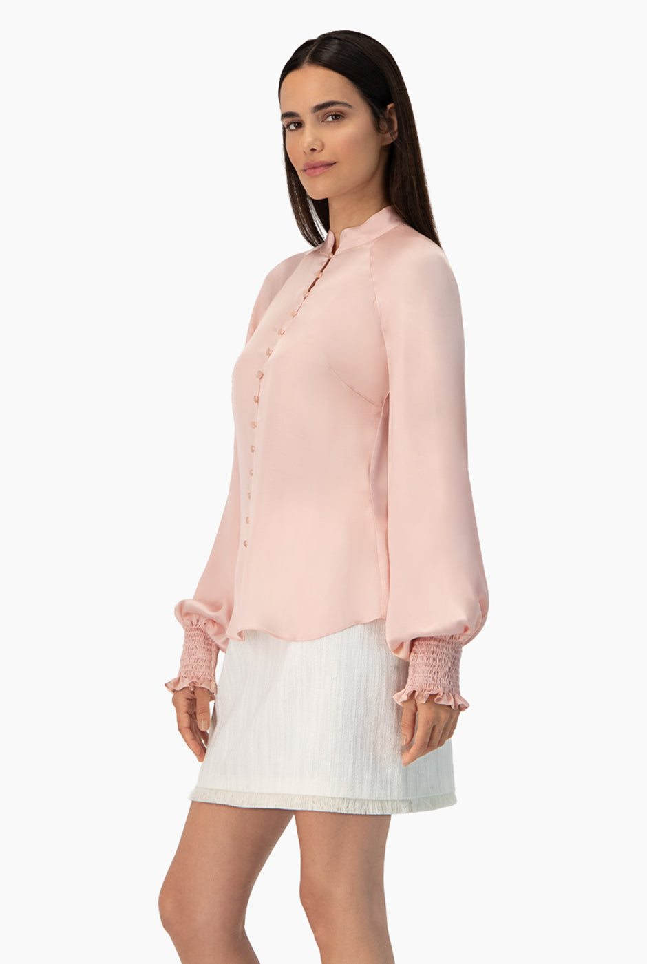 Blusa recta rosa palo de cuello mao con botones y mangas largas