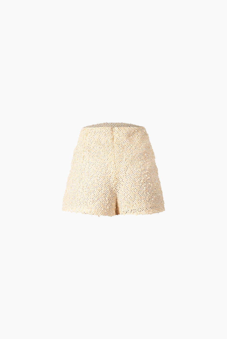 Short sastreado natural con lentejuelas de Ivonne