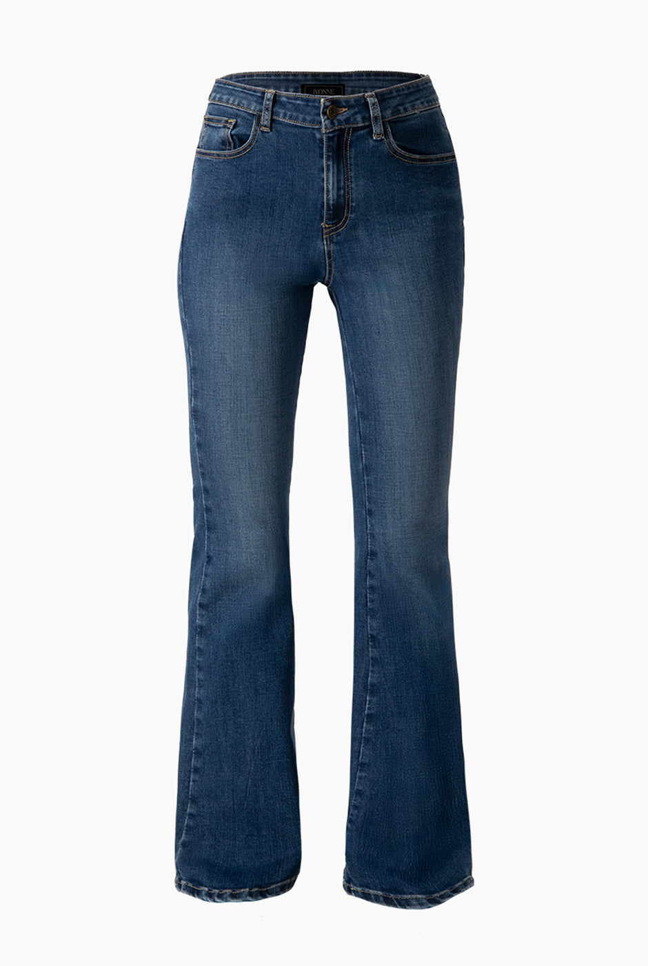 Jeans acampanados azul con botón y bolsillos de parche